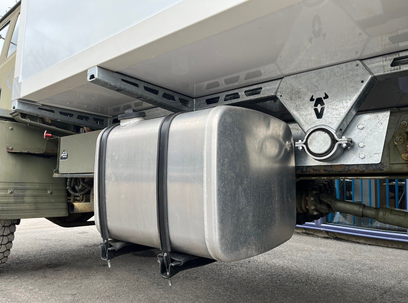 DAF T244 Subframe & Box