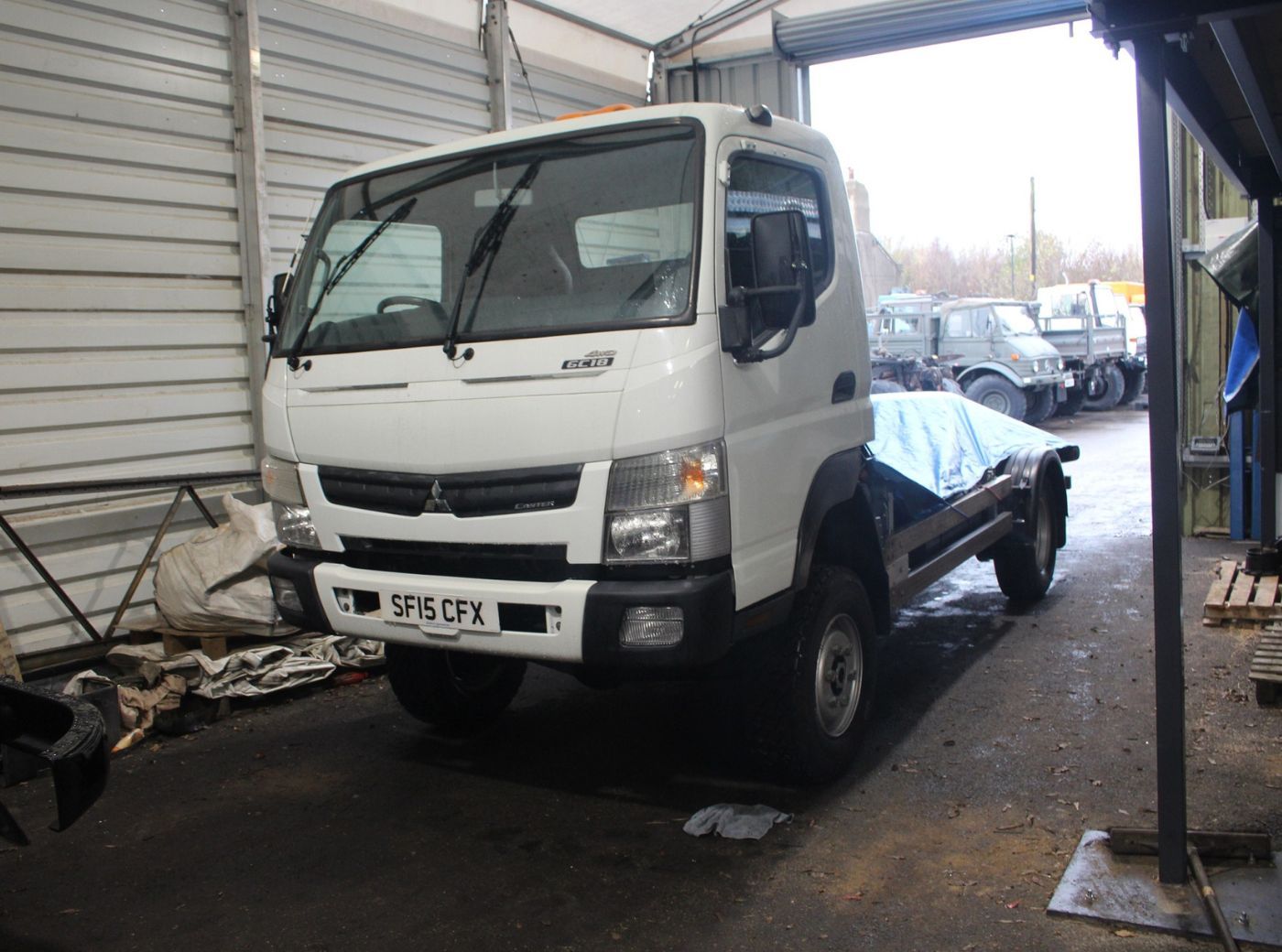 Mitsubishi Canter Expedition Project