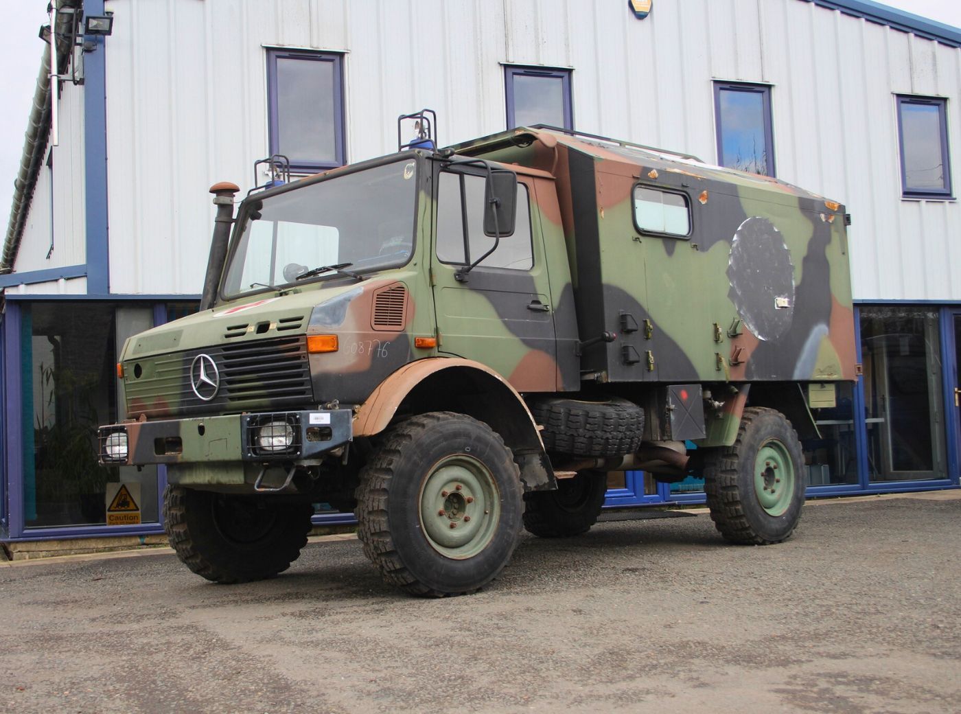 Unimog U1300L Subframe & Box