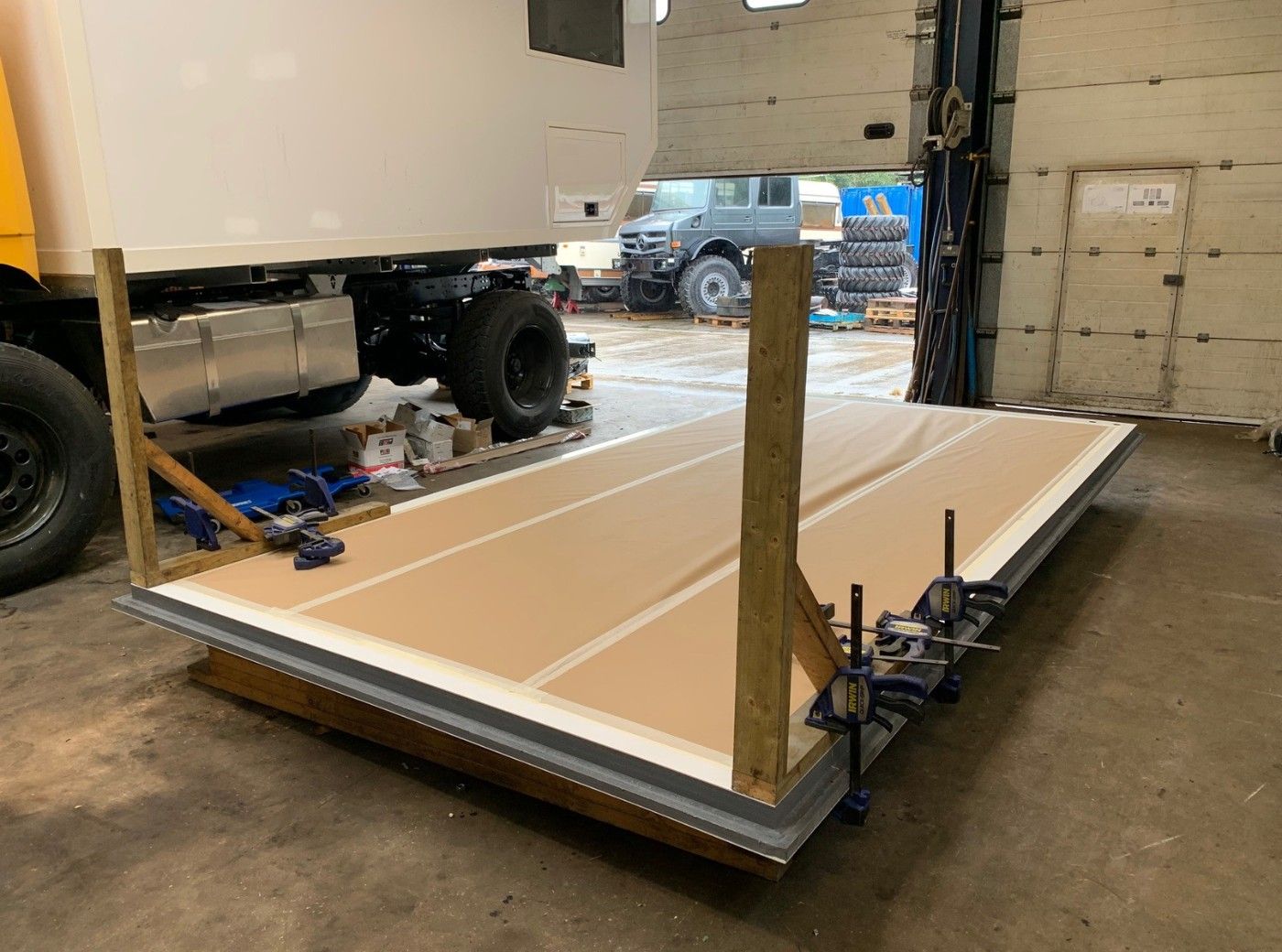 DAF T244 Subframe & Box