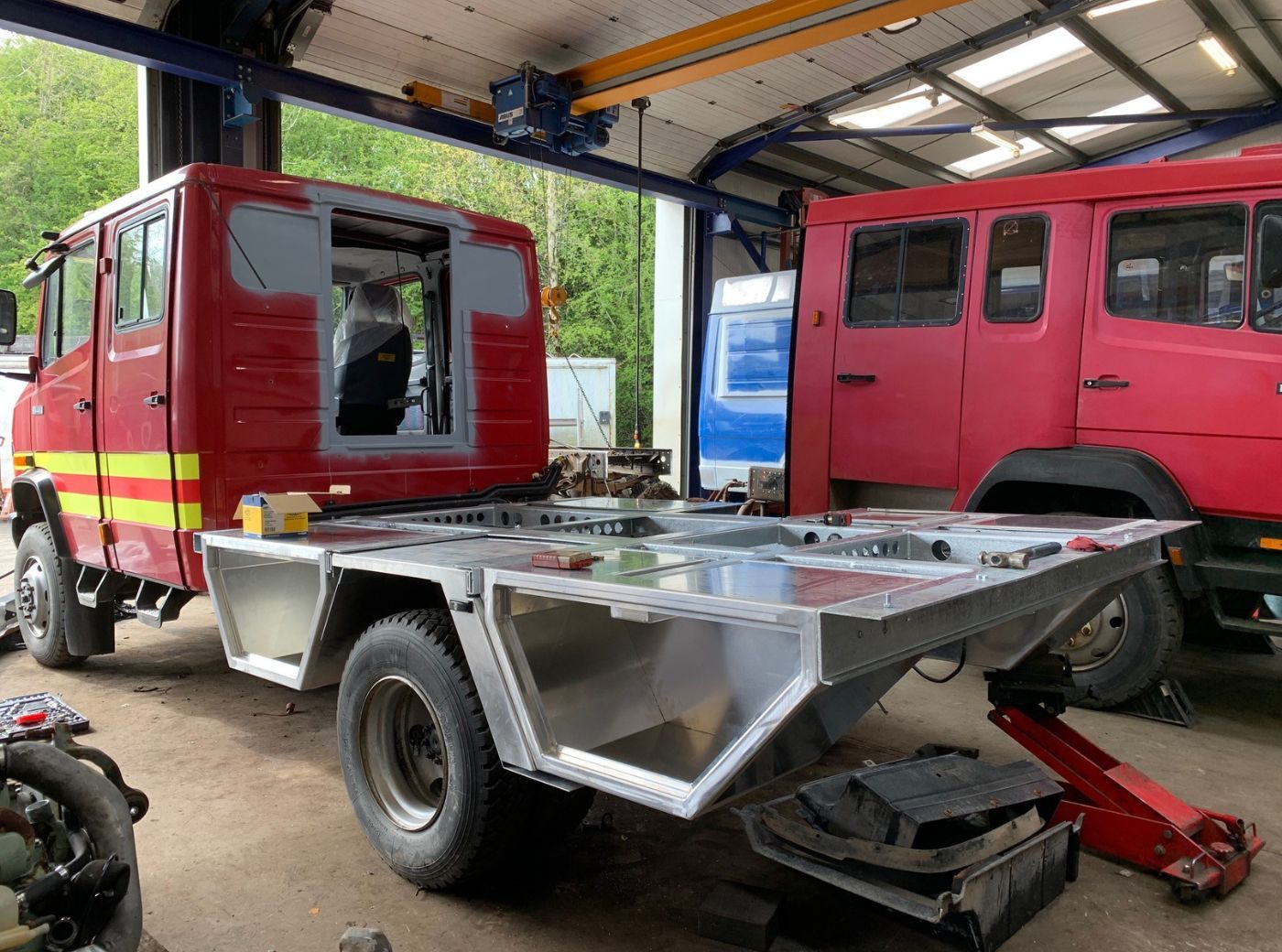 Mercedes 814D Expedition Truck