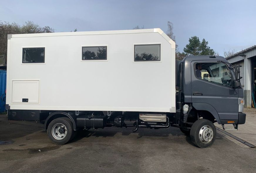Mitsubishi Canter Expedition Build