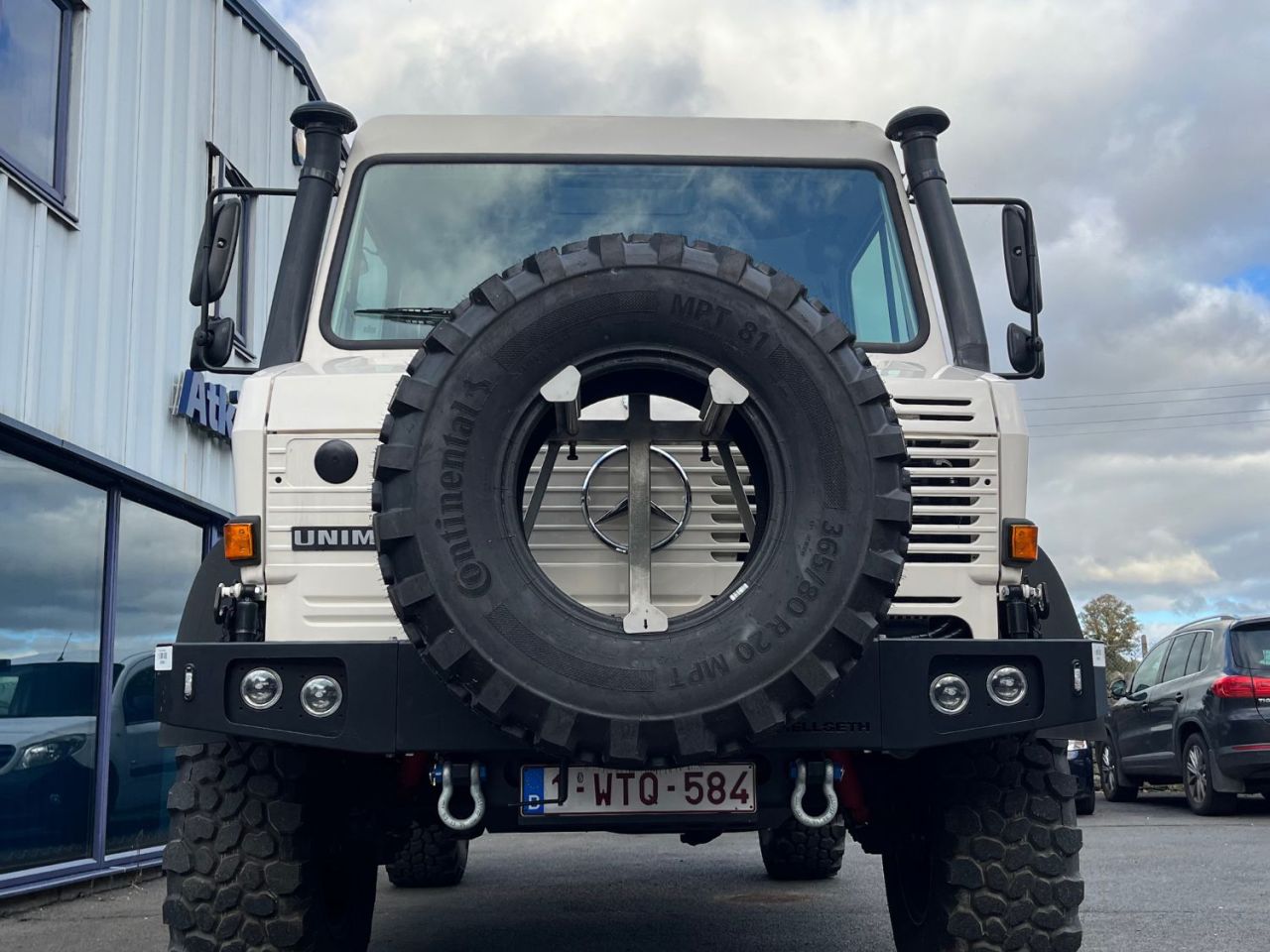 Bumper Mounted Spare Wheel Carrier