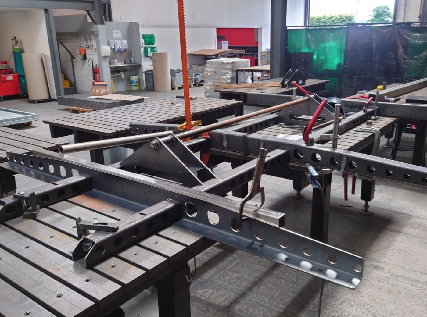 Unimog U1300L Subframe & Box