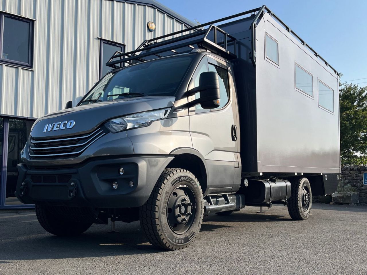 Self Levelling System