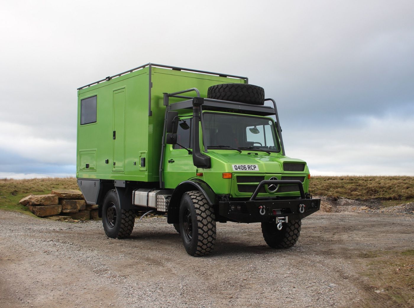 U1300L Unimog Camper Build
