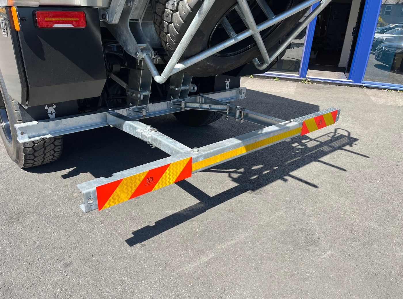 Mercedes 1124AF Expedition Vehicle