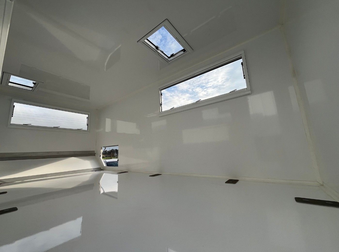 DAF T244 Subframe & Box