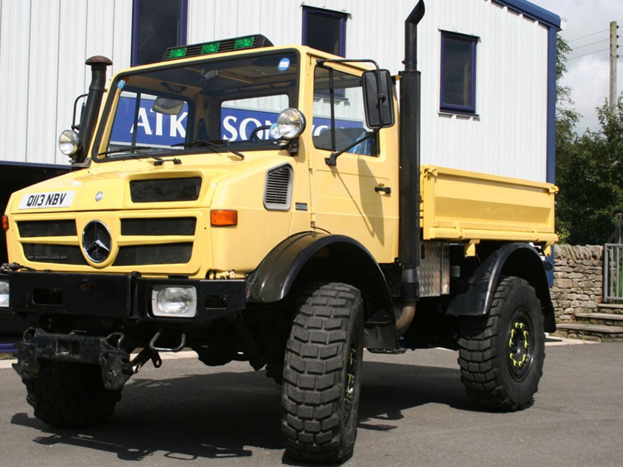 AV Fibreglass Grille