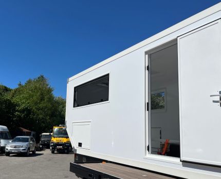 Windows, Doors & Hatches