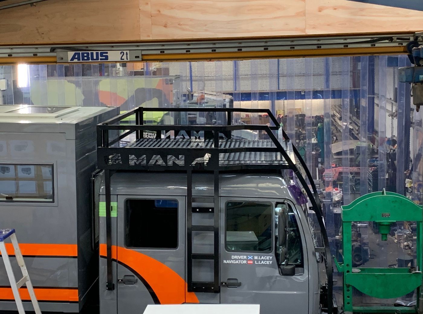 MAN 10.225 Camper Truck Project